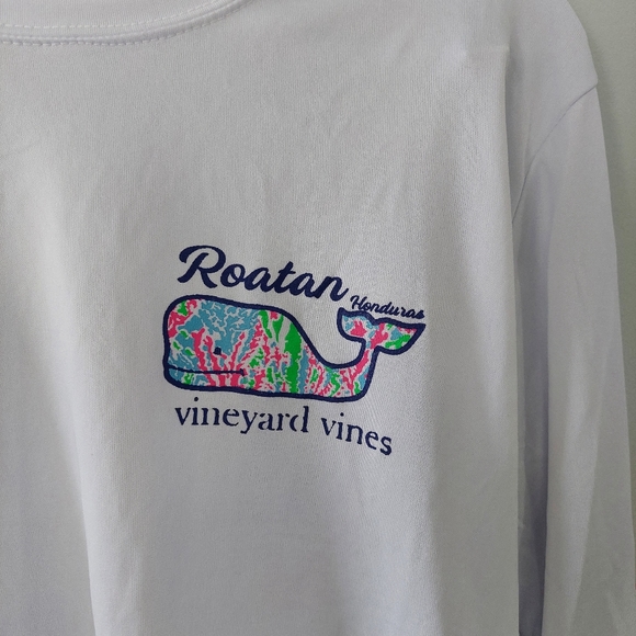 Bastrid Vineyard Vines t-shirt long sleeve white Whale Graphic Roatan Honduras - Picture 5 of 7